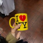 Paula Gonu Instagram – 10. toda la razón y me incluyo😔🤙🏽
9. mi pose favorita para comer
8. segundos antes del chequito después del día tan guay que fue ayer y momentos antes de comerme un chinazo
7. regalito que me he traído de ny🇪🇸🇪🇸🇪🇸
6. qué decís vosotros??
5. no es el chino que menciono en la 8, es otro que se llama Noodle Village 10/10
4. podría hacer estos vídeos en cornellà pero solo me acuerdo en ny
3. refuel de glutamato después del evento de ayer 
2. el chinazo que os decía en la 8
1. última noche en ny compartiendo espacio y por lo tanto oxigeno con el reparto de sexo en ny y And Just Like That💞 eternamente agradecida @hbomaxes