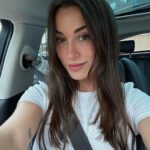 Paula Gonu Instagram – 1. nuevo personaje desbloqueado 
2. el personaje anterior dejándose lavar el pelo
3. el personaje anterior procesando el cambio en el sistema
4. 🔒🔓
5. un palmo de largo y muchas puntas abiertas han abandonado el juego
6. si hacéis zoom en mis tetas veréis que tengo tinte en mi top blanco básico favorito
7. creemos que es el color que merezco verdad??
8. he pensado que quiero cortarle mucho más pero quiero seguir haciéndome coletas
9. primer selfie del nuevo personaje 
10. parece que no pero puestos al lado se nota el cambio de color no??