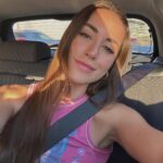 Paula Gonu Instagram - 1. ropa que me compro y me gusta pero nunca me pongo 2. de hace 3 días probándome ropa para una cosa que grabé y sale el 15 de este mes 3. me encanta cuando en una seria dicen algo y Justo lo acabo de leer o escribir🦇 4. girls be like sí o no?? 5. me hice el láser en casi todas partes hace tiempo y a veces se me olvida que en las axilas aún me salen algunos :( 6. es que fue el primer podcast de la coco 7. mi curry, mi favorito🫶🏽 (cuántos has contado en la 5 cuando has hecho zoom??) 8. eso solo los que trabajáis yo vivo en vacaciones 9. quiero que mi próximo vuelo largo sea a Corea 10. si os fijáis en mi oreja llevo el pendiente arriba que estaba tardando 6 meses en curarse y me lo he sacado ya jo