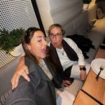 Paula Gonu Instagram - 1. recién maquilladita un día en madrid 2. haciendo recados con Andrés 3. detrás de cámaras de Titanic: lo que realmente había 4. volviendo del gym en Bali, con la toalla en la cabeza porque tenía el pelo chorreando de sudor 5. feliz en la nieve pero hasta el año que viene 6. lo mismo que en la 5 pero con una de mis personas favoritas 7. cuántas veces os ha pasado ptas???? 8. con mi mami y mi nariz antigua celebrando mi cumple en mi rest fav de barcelona (delante teníamos a mi padre y mi tía Lourdes jjj) 9. los ángeles tienen la lengua así 10. y las croquetas se comen aplastadas