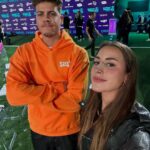 Paula Gonu Instagram - 1. ayer en el draft de la @queensleague haciendo el mejor equipo posible para que estéis orgullosos de ser de @jijantasfc 2. os hice caso y me dejé los esparadrapos (me los quité por la noche, os tengo que enseñar) 3. lo bueno de despertarme a las 6h es la luz de mi casa🥹 4. el número 3 es mi favorito y siempre aparece en los momentos importantes, ayer era uno de esos momentos🤸🏽‍♂️ 5. no pongo lo del 3 en el puesto 3 porque sería muy perfecto no? Y este es de relleno 6. literalmente así es el 87% de los casos según un estudio de una amiga mía 7. nada a describir pero aprovecho para deciros que veáis “mystick river” sale sean penn y es un peliculón (durillo) 8. 🥹🫶🏽 9. últimamente en mi top de personas por todo lo que me ayuda gràcies andreu 10. yo yo yo yo yo