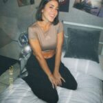Paula Gonu Instagram – siempre fan de salir en bambas y pantal贸n ancho sobre todo si es pa ir a la inauguraci贸n de la new era de @elcorteingles 馃馃徑
