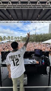 Pauly D. Instagram - Actual Footage Of T-Shirt Time!!!!! 🏈 UCF Football