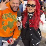 Pauly D. Instagram - I’m from MTV, of COURSE I don’t let @djpaulyd and @justinavalentine walk past me before the #SuperBowl without saying hiiii 👋 #SBLVIII