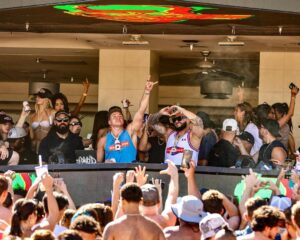 Pauly D. Instagram - Sending It With The @nelkboys 🚀

📸 @agile_lens