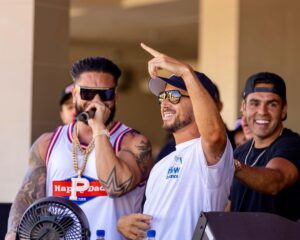 Pauly D. Instagram - Sending It With The @nelkboys 🚀

📸 @agile_lens