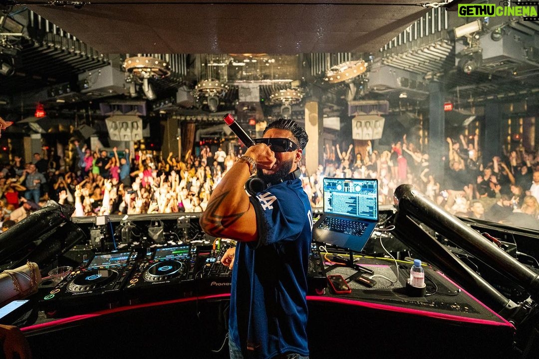 Pauly D. Instagram - Las Vegas Come Party With Me THIS FRIDAY @marqueelv 🎰🙌🎥🥤🍿 Marquee Night Club at Cosmopolitan Hotel