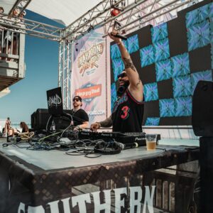 Pauly D. Instagram - Spring Break with @southerncomfort was Lit!! 🙌🙌 Can’t wait to do it again!! Yeahhh Buddy #ad21+ #sotasteful