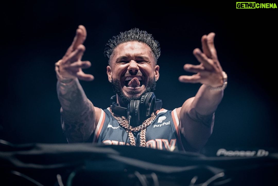 Pauly D. Instagram - #decadenceaz 🙌🙌 <——- Swipe 📷 @luisdcolato @jacobtylerdunn