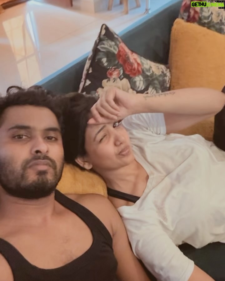 Pavani Reddy Instagram - And my serious fitness journey begins here, after two years of break by Mr torture @amir__ads ππ¬π¬π #coachrules #nojunk #noparties #π©π© #nolatenightfriends #healthyfood #healthylifestyle #strictdiets #sleepontime #wakeupontime #drinkmorewater #mmm