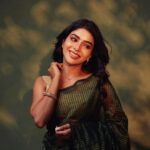 Pavithra Lakshmi Instagram - 🫰🤍 Shot and edited @arungnanavel & Team Wearing @tamarachennai Mua @ratnamakeupartist Hair @mahi_hairdo @nithin_alex_joseph_ @vignesh_kumar.rb