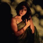 Pavithra Lakshmi Instagram - Randomly finishing up the grid❤️ And oh yeah, the lyrics you listen was by, yours truthfully me🤍🫰 Shot and edited @arungnanavel & team Wearing @tamarachennai Mua @ratnamakeupartist Hair @mahi_hairdo