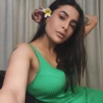 Pavitra Punia Instagram - Not a very flower baby but this tiny bud looks cool 🌼
