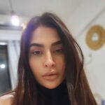 Pavitra Punia Instagram - Candidly cute 😍 OK bye #pavitrapunia #pavitraa #fashion #style #glam I am