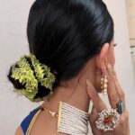 Pavitra Punia Instagram - Dump series 2 ( #showoff ) Hair, makeup , styling , jewellery aur mera side profile. 🧿 #pavitraapuniya