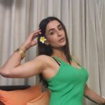 Pavitra Punia Instagram - Not a very flower baby but this tiny bud looks cool 🌼