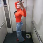 Pavitra Punia Instagram – …and just like that, selfie 🤳 session in the elevator 🛗 got intensely interestingly obsessed 💋🫶✔️ 
OK bye 👋 

#outfitoftheday

#pavitraapuniya #fashion #style #glam #gorg
