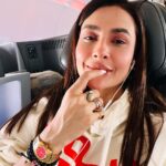 Pavitra Punia Instagram – I met Starbucks in the air ☁️ 🥛 

#enroute 

Companions this time @fendi @hermes @cartier @bulgari @toryburch @mango 
K see y’all soon 💋

#pavitraapuniya #pavitraa #fashion #style #glam #ａｅｓｔｈｅｔｉｃ #aesthetic ly yours 🫠