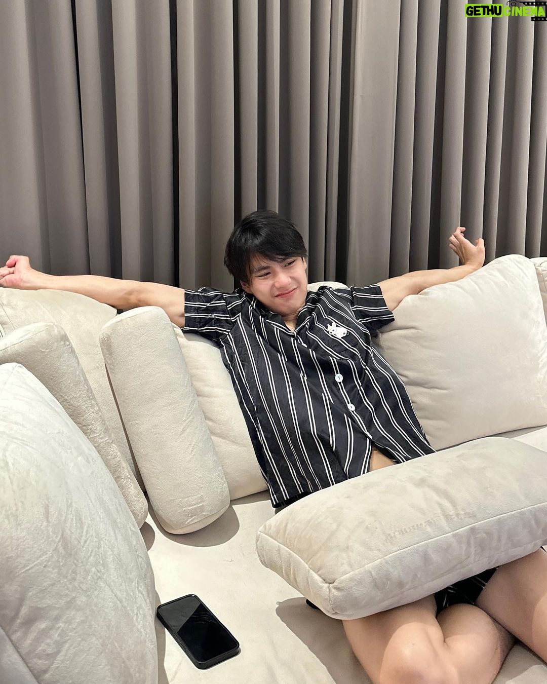 Pawat Chittsawangdee Instagram - เลิกน่ารัก! เพราะฉันกำลังจะไหวหวั่น👻