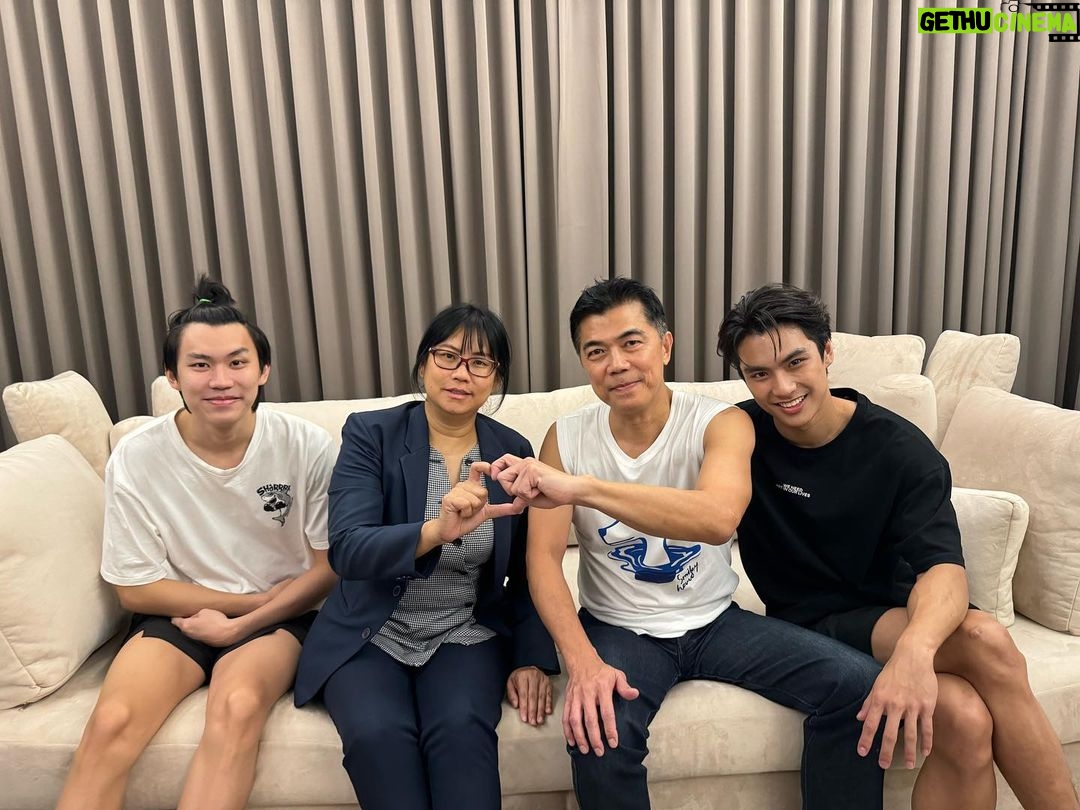 Pawat Chittsawangdee Instagram - Happy Birthday Papa❤️