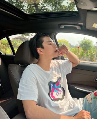 The Most Liked Instagram Photos of Pawat Chittsawangdee: A Top 10 Showcase!