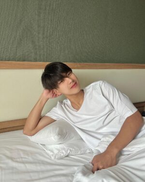 Pawat Chittsawangdee Instagram - Wake up 🥱