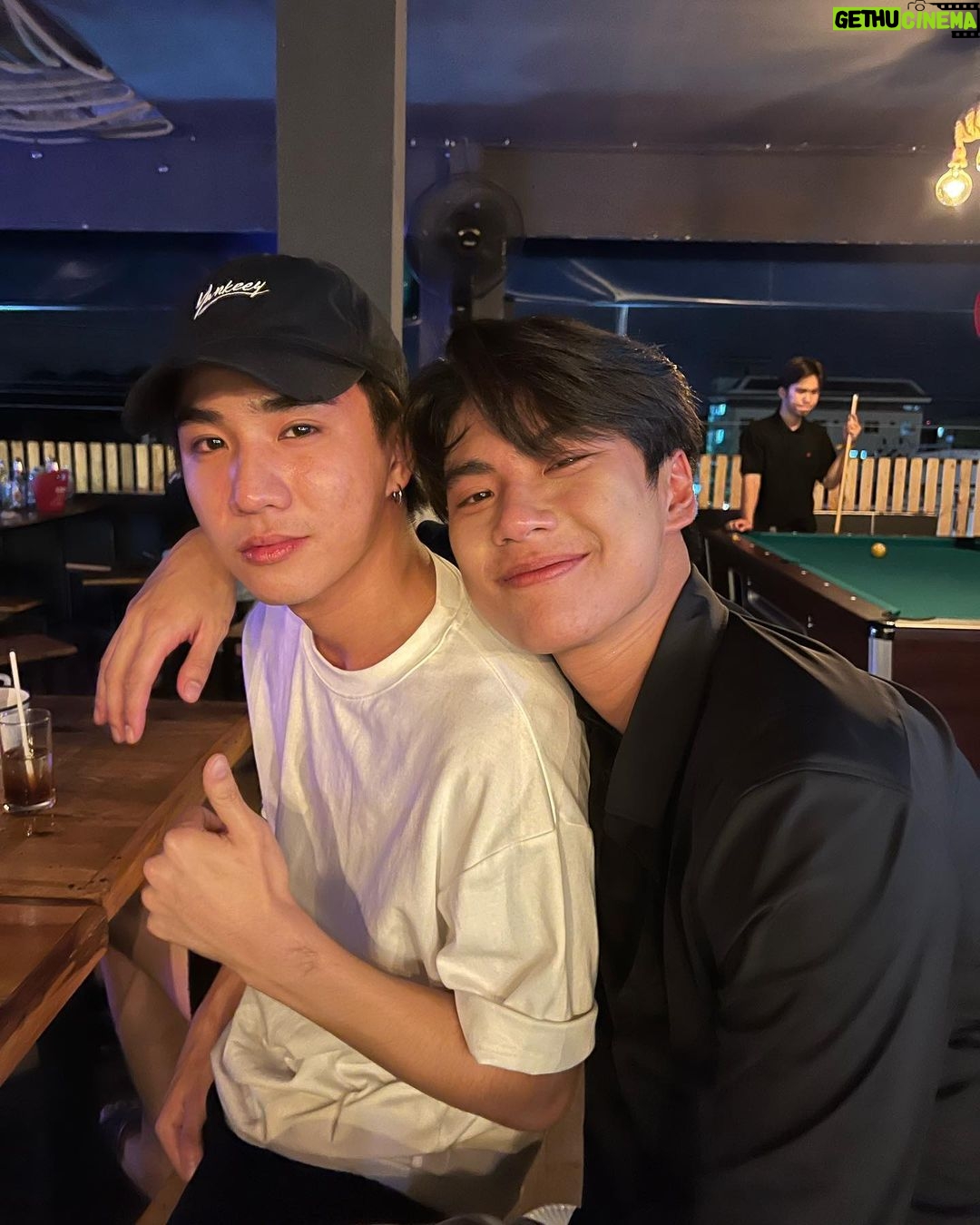 Pawat Chittsawangdee Instagram - HBD🎉 Grow old together Bro🖤🤘🏻