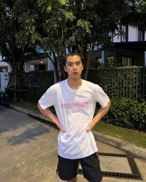 Pawat Chittsawangdee Instagram - Last day of 2022 🎉