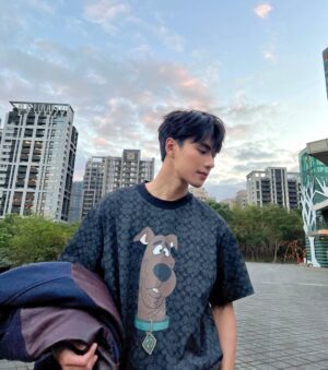 Pawat Chittsawangdee Instagram - 🥶