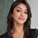 Payal Ghosh Instagram - #love 🖤🖤 #payalghosh #payalghosh🖤