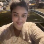 Payal Ghosh Instagram - RICH HONA ZAROORI NAHI HAI … KIND HONA ZAROORI HAI #love #payalghosh 🖤🖤 #reels #trendingreels #trending