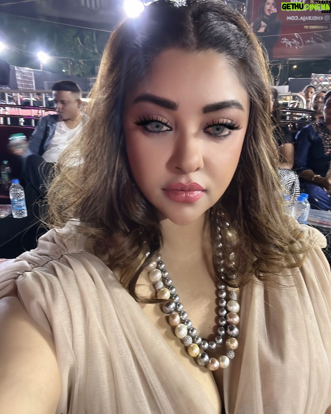Payal Ghosh Instagram - JUST…. #selfie #payalghosh #love 🖤