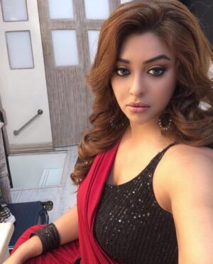 Payal Ghosh Instagram - 🖤 #love #payalghosh