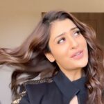 Payal Rajput Instagram – Congratulations on surpassing 1.5 million views on the song “Dil.” It’s such a heartfelt song; 🎵..
I find myself falling in love with it every time I listen.
Do check the song and enjoy 😇💟