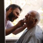 Payman Maadi Instagram - على اصغر شهبازى عزيز بازيگر خوب فيلم جدايى نادر از سيمين و رفيق دوست داشتنى ما امروز درگذشت. تسليت عرض ميكنم به خانواده محترم شهبازى. ياد و خاطرات شيرين، پندهاى پدرانه، و نقش آفرينى كم نظير شان هميشه با ما خواهد ماند🖤#rip #aseperation