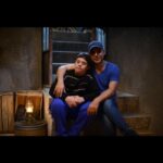 Payman Maadi Instagram - داداش، اسماعيل چيكار كرده؟ داداش: اسماعيل كيه؟؟ اونيكى داداش: اسماعيل ديگه، همونى كه هر روز سر صف داد ميزنيم مرگ بر اسماعيل مرگ بر اسماعيل!! داداش: اون اسراييله، خيلي هم كار بدى كرده( از صحنه هاى حذفى فيلم بمب يك عاشقانه به تصميم خودم) با نويد جان ذبيحى#bombalovestory