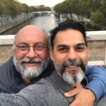 Payman Maadi Instagram - با بابك خان كريمى ارتيست در شهر رم. اقاى قاضى فيلم جدايى نادر از سيمين. ديدار اتفاقى و خوشايند با بچه كف خيابوناى رم#rome#aseperation