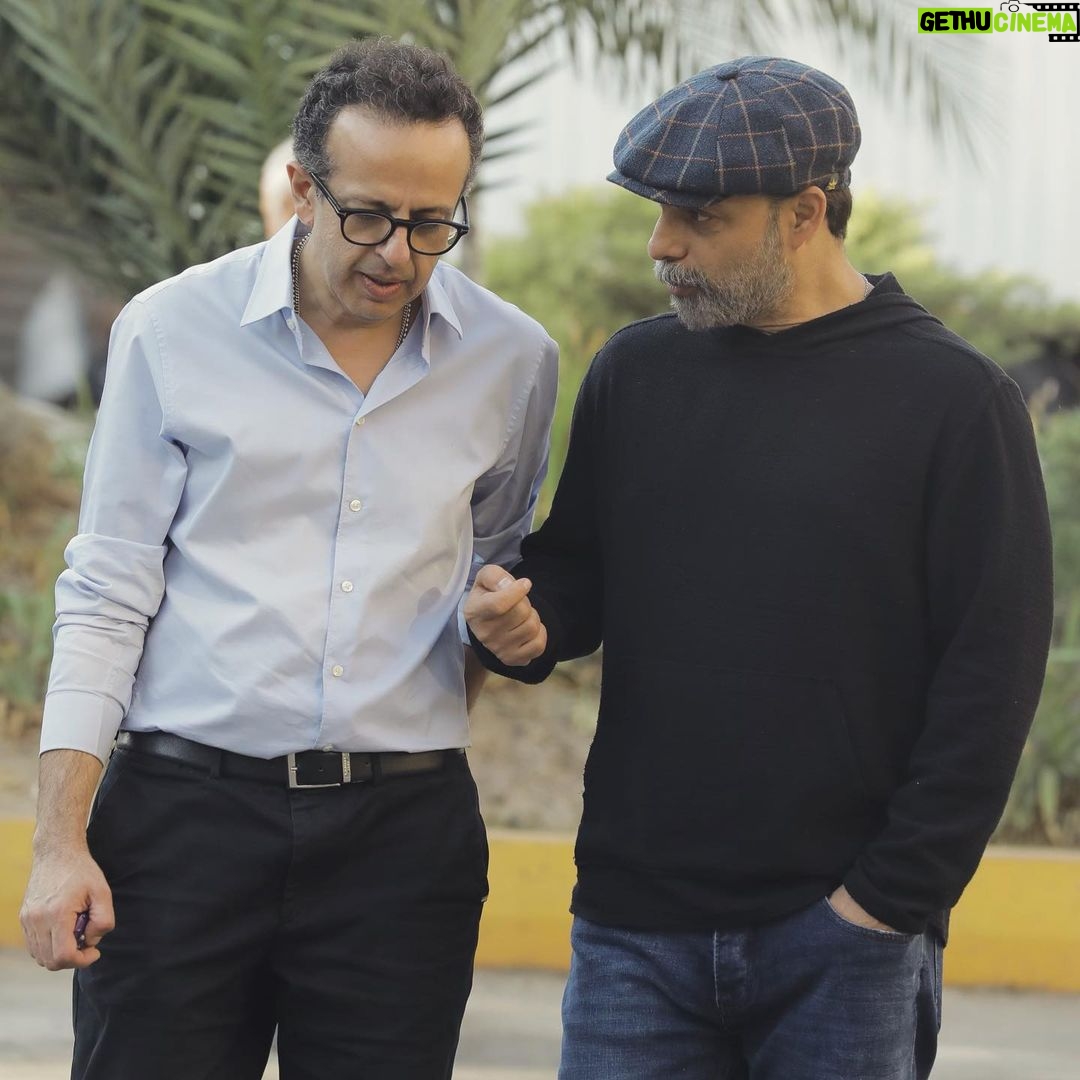 Payman Maadi Instagram - با سامان مقدم عزیز. رفیق قدیمی. دقیقا ۲۰ سال بعد از تجربه همکاری درخشان در " کافه ستاره". اینبار با سریال " افعی تهران".