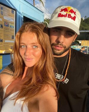 Pedro Scooby Instagram - Dia dos namorados é todo dia, que estamos juntos, que somos parceiros, que resolvermos viver uma história juntos, que escolhemos ter uma baby, que superamos as crises, que temos noites maravilhosas de amor e sexo, mas quando superamos a distância também! São tantos motivos bons que escolho todos os dias namorar com você! Te amo 🥰 feliz dia dos namorados!  @cintiadicker