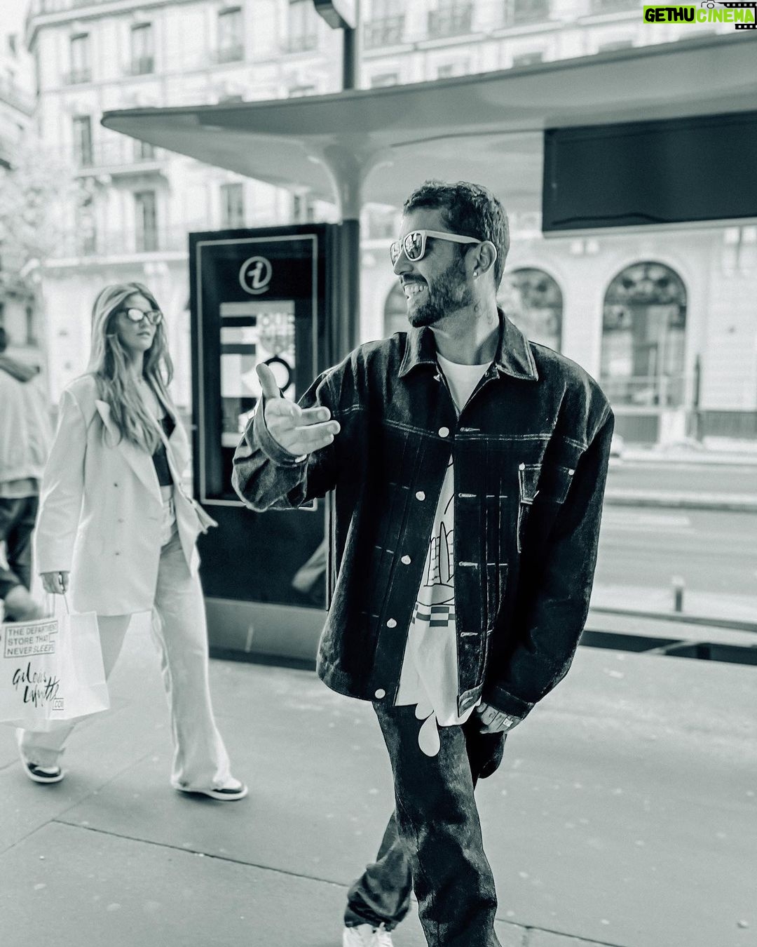 Pedro Scooby Instagram - l a eu un coup de foudre dès leur première rencontre 💜