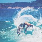 Pedro Scooby Instagram – Como é bom estar de volta ao surf diário no Rio de Janeiro! O joelho já está quase 100%! Chegar na praia encontrar os amigos, sol, água quente! Obrigado Senhor! 

Foto: @luizblancofotografia Leblon