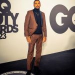 Pedro Scooby Instagram - Último dia em Portugal foi assim! Obrigado pelo carinho @gqportugal MOTY awards 🤵@boss @falcionimarco