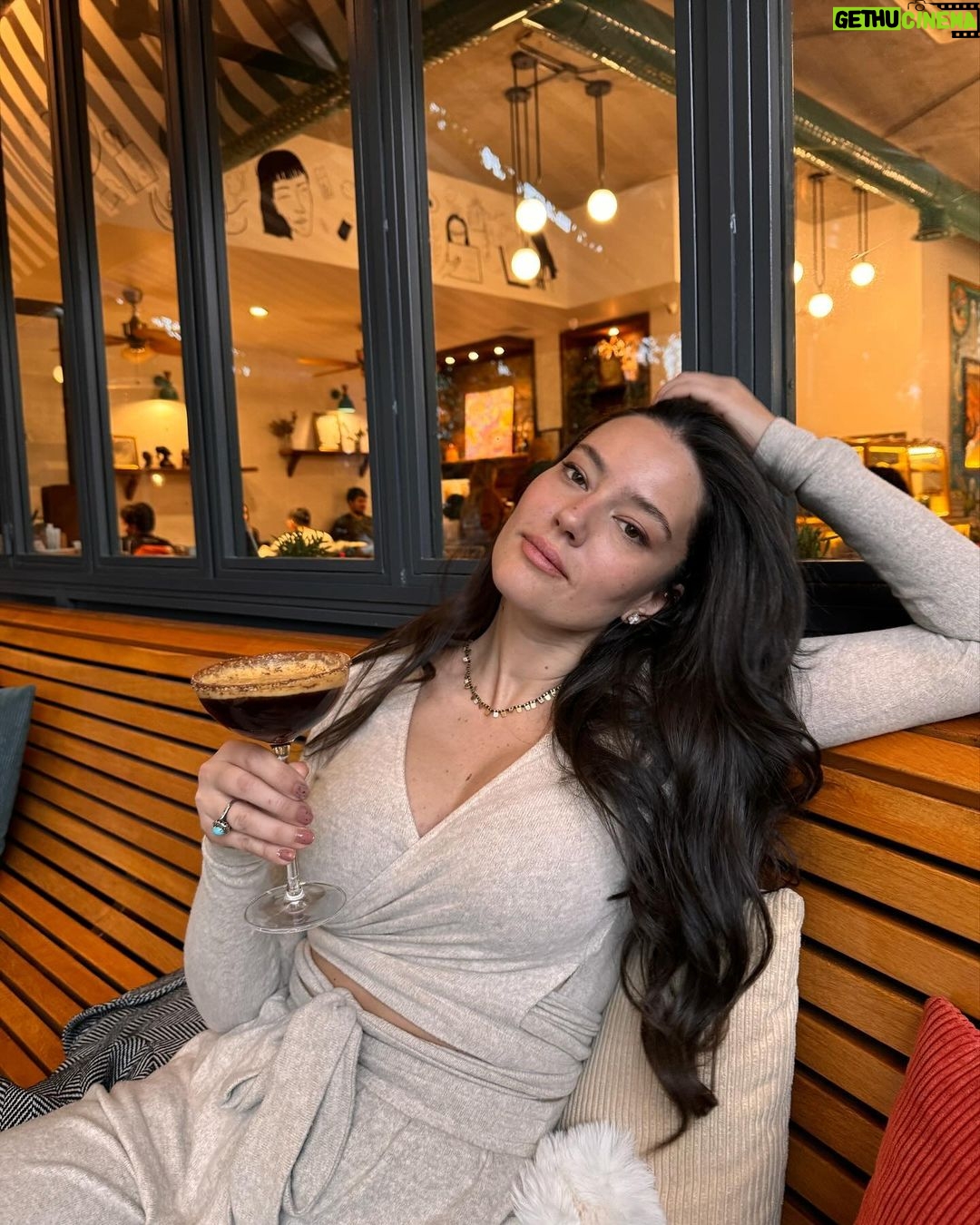 Pelin Akil Instagram - Neysek o , sıralama da fena değil bence bu sefer ?