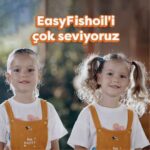 Pelin Akil Instagram - Dikkat! @easyvitailesi destekleri ile hazırlanan bu video yüksek dozda sevgi ve tatlılık içermektedir. 🥹 🧡 #easyVit #işbirliği #EasyFishoil #EasyFishoiliçokseviyoruz