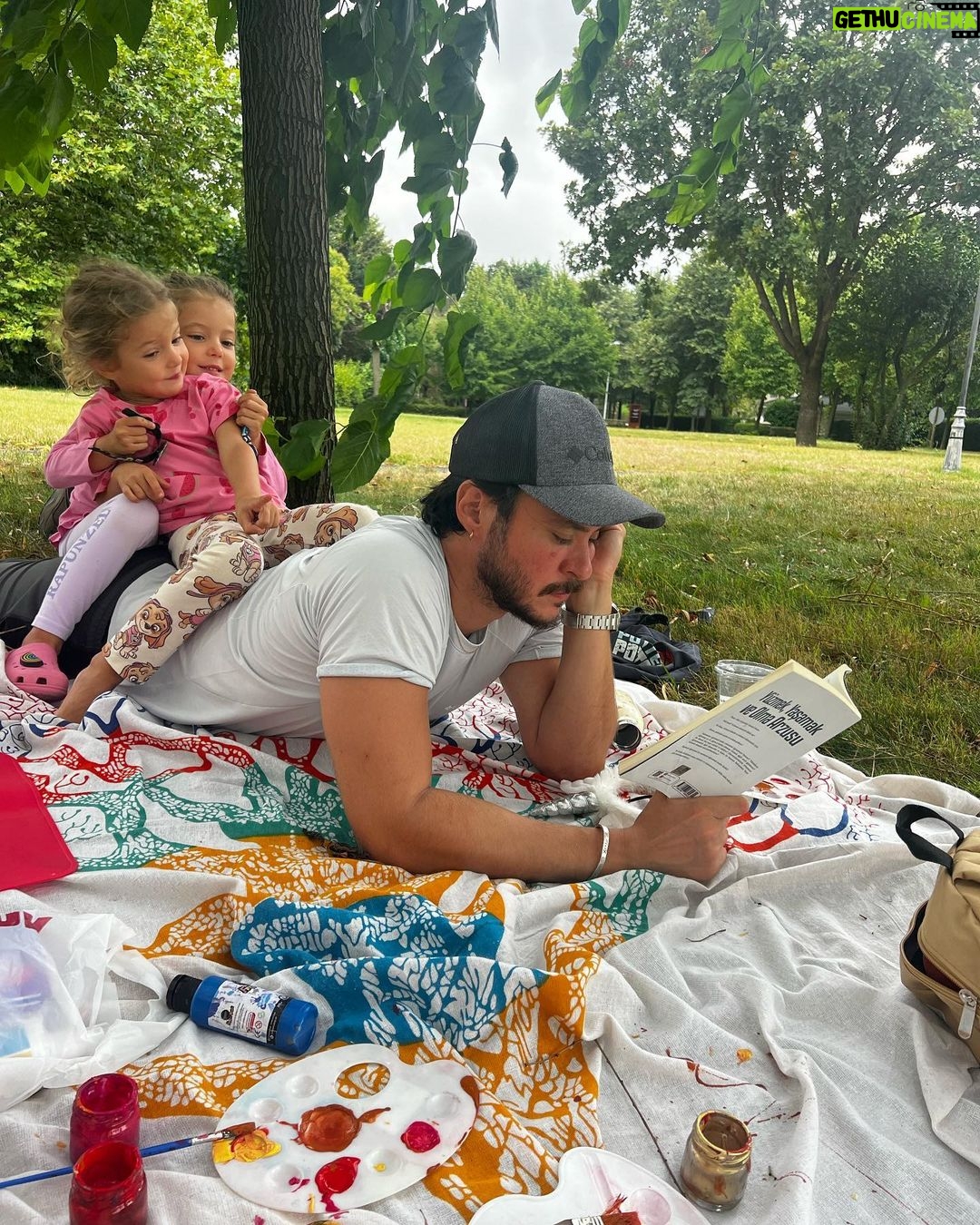 Pelin Akil Instagram - fam day fun day ๐จโ๐ฉโ๐งโ๐ง