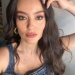 Pelin Akil Instagram - Bir @selen_karabulut makyajıdır efendim , sevgiler ✨✨✨✨