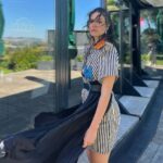 Pelin Akil Instagram - 13 Mayıs heyecanını biraz olsun üstümüzden atmak için Broadway in İstanbul @nkprojeler ekibimle öğle yemeği yedik ve sadece proje konuşarak daha da heyecanlandık 🤦🏻‍♀️ bu heyecana ortak olmak isterseniz profilimdeki linkten biletlerinizi alabilirsiniz ❤️ #işbirliği