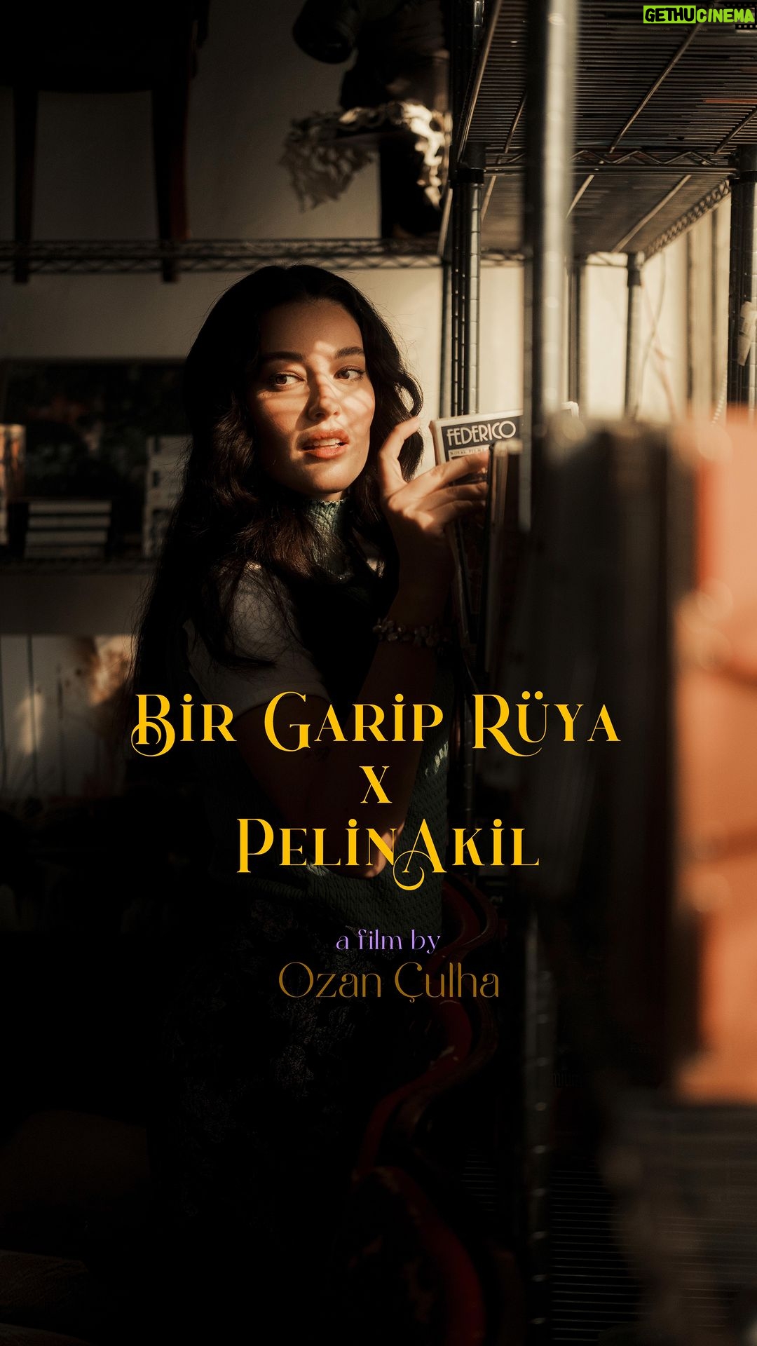 Pelin Akil Instagram - Bir Garip Rüya x PELİN AKİL Bu mükemmel ekiple biz çok harika bi çekim yaptık, fotoğraflar yolda 😍 a film by @_ozanculha Styling: @iremgerzz Styling assistant: @selinhanliogluu Make-up: @berinerengucmua Hair: @gorkemgurer Sfx: mahmedmrc Backstage: @goksutaymaz Assistant: @emre.ozd_ Location: @tuhafier Big thanks @ladesvintage #reklam yazmak zorunlu ama reklam veya işbirliği değil biz çok eğlendik 🤍