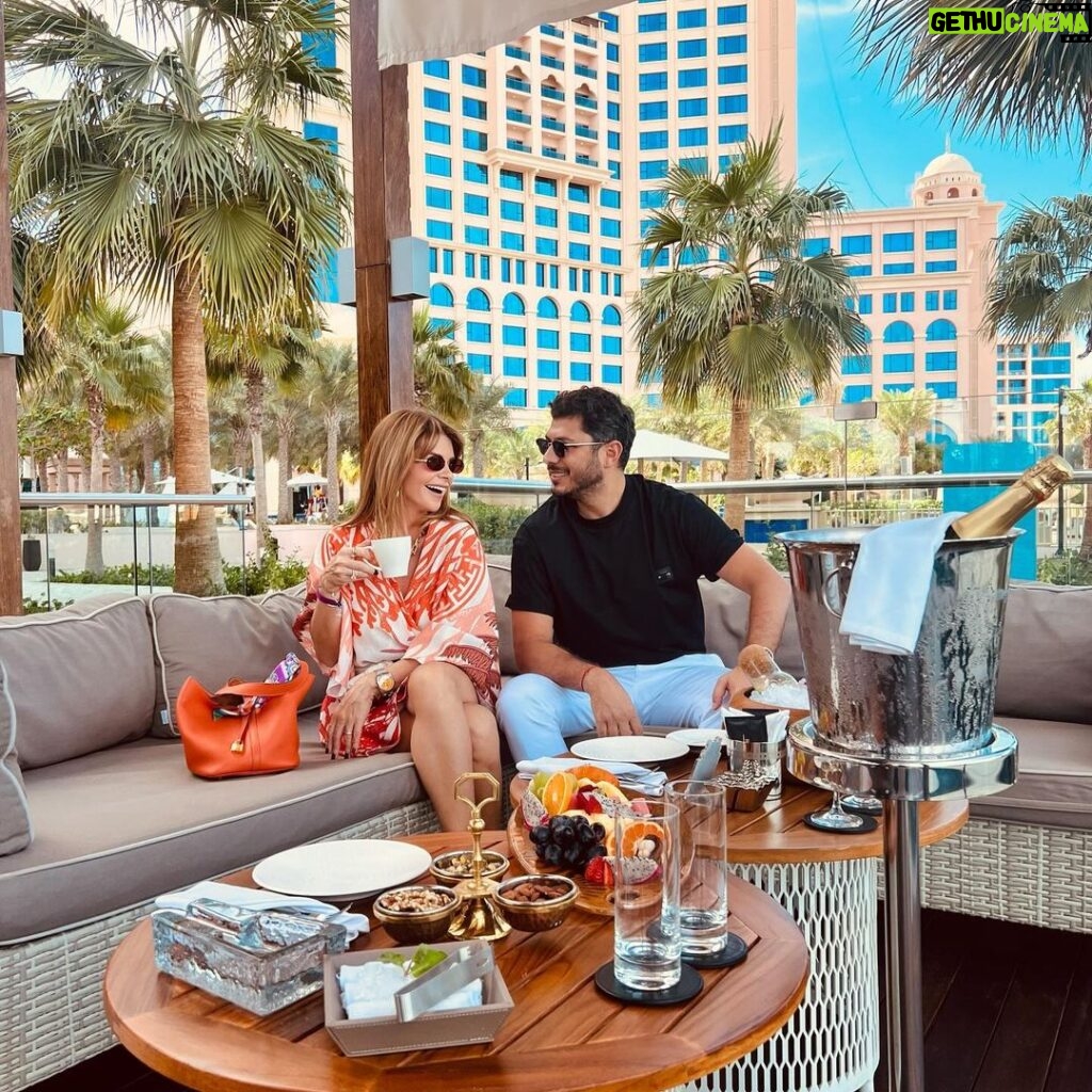 Pelin Karahan Instagram - 🌴🧡🍋🦞🌊🐠🛟 Abu Dhabi 🫶🏻 Rixos Marina Abu Dhabi