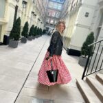 Pelin Karahan Instagram - 😍🥰🤗🤪🥳 London, United Kingdom